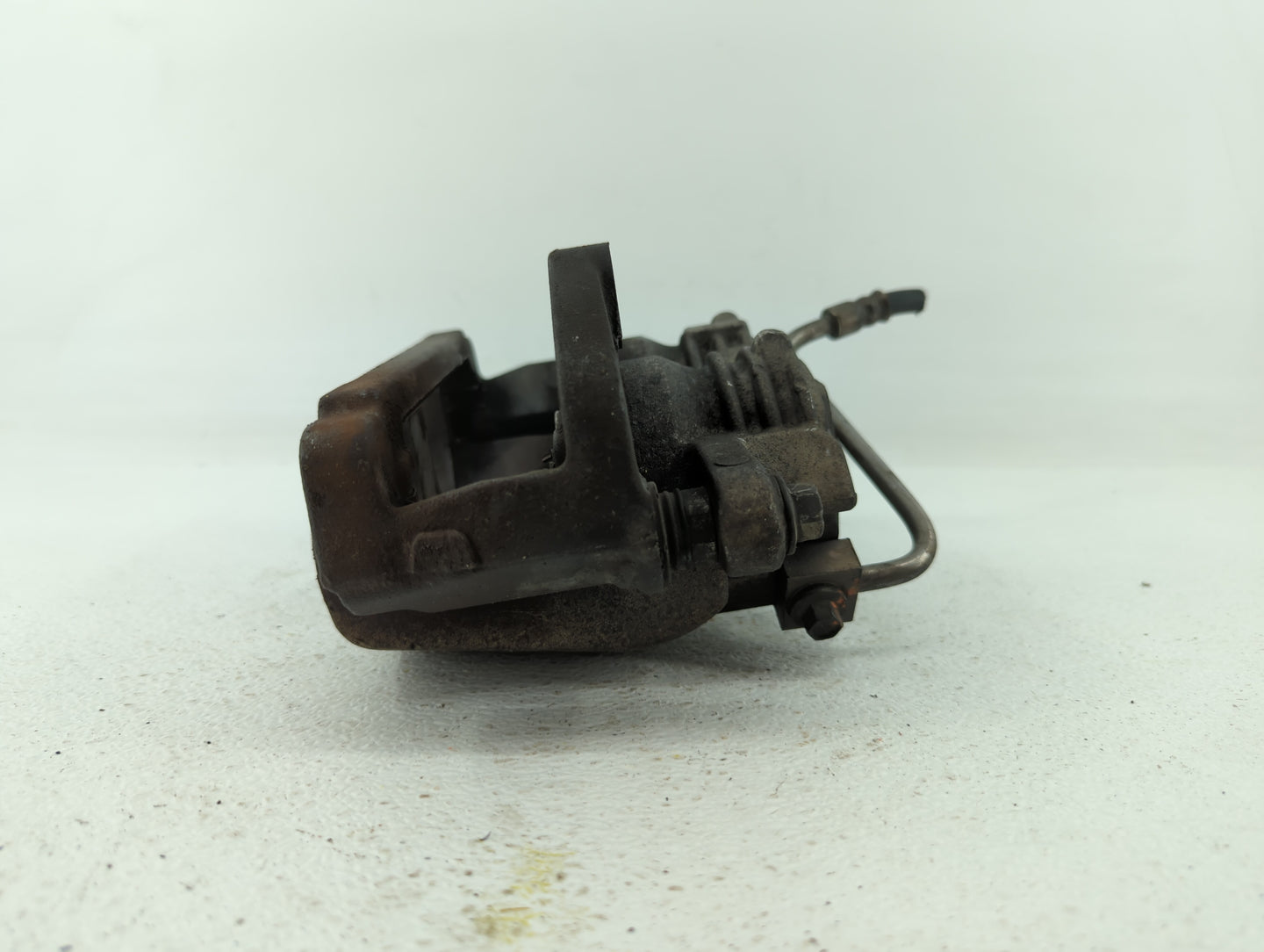 2008-2009 Ford Taurus Front Driver Left Brake Caliper - Oemusedautoparts1.com