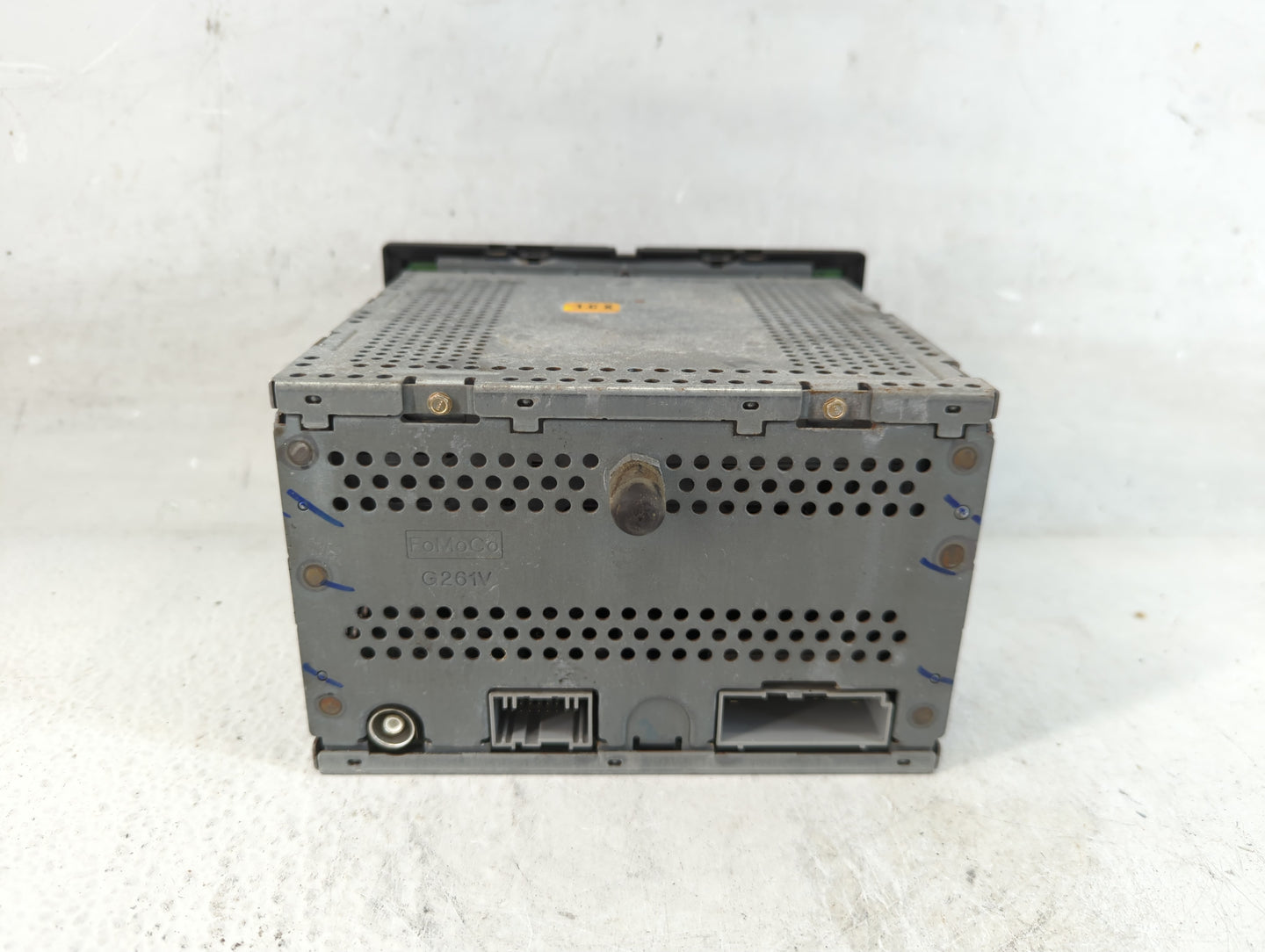 2009 Ford Taurus Radio AM FM Cd Player Receiver Replacement P/N:8G1T-18C815-GB Fits OEM Used Auto Parts - Oemusedautoparts1.