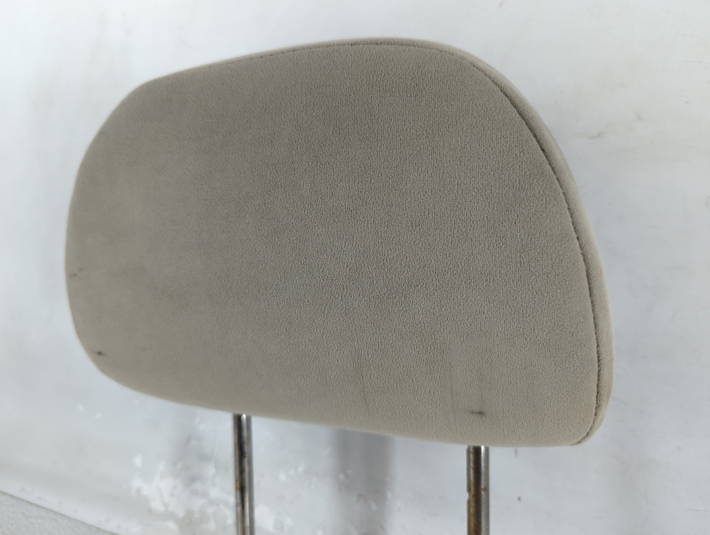 2008-2009 Ford Taurus Headrest Head Rest Front Driver Passenger Seat Fits Fits 2008 2009 OEM Used Auto Parts - Oemusedautopa