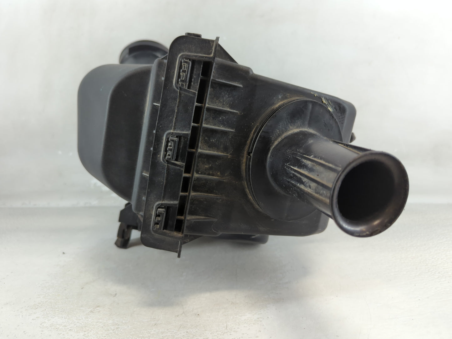 2008-2009 Ford Taurus Air Cleaner Intake-duct Hose Tube - Oemusedautoparts1.com