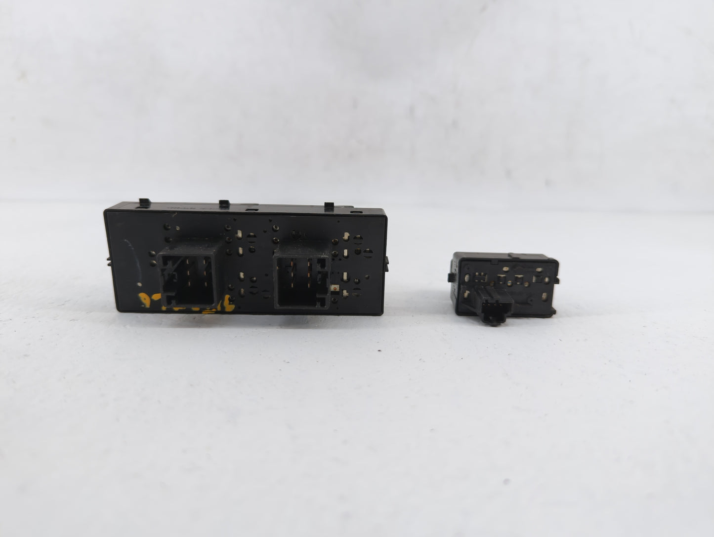 2008-2009 Ford Taurus X Master Power Window Switch Replacement Driver Side Left P/N:8F93-742289 5F93-7422897 Fits OEM Used A