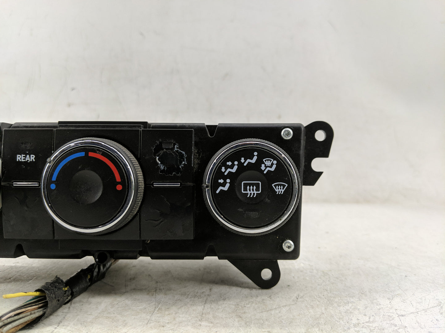 2007-2012 Gmc Acadia Climate Control Module Temperature AC/Heater Replacement P/N:25946290 Fits Fits 2007 2008 2009 2010 201