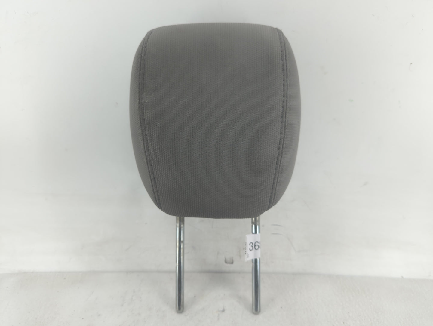 2009-2011 Gmc Acadia Headrest Head Rest Rear Center Seat Fits Fits 2009 2010 2011 OEM Used Auto Parts - Oemusedautoparts1.co