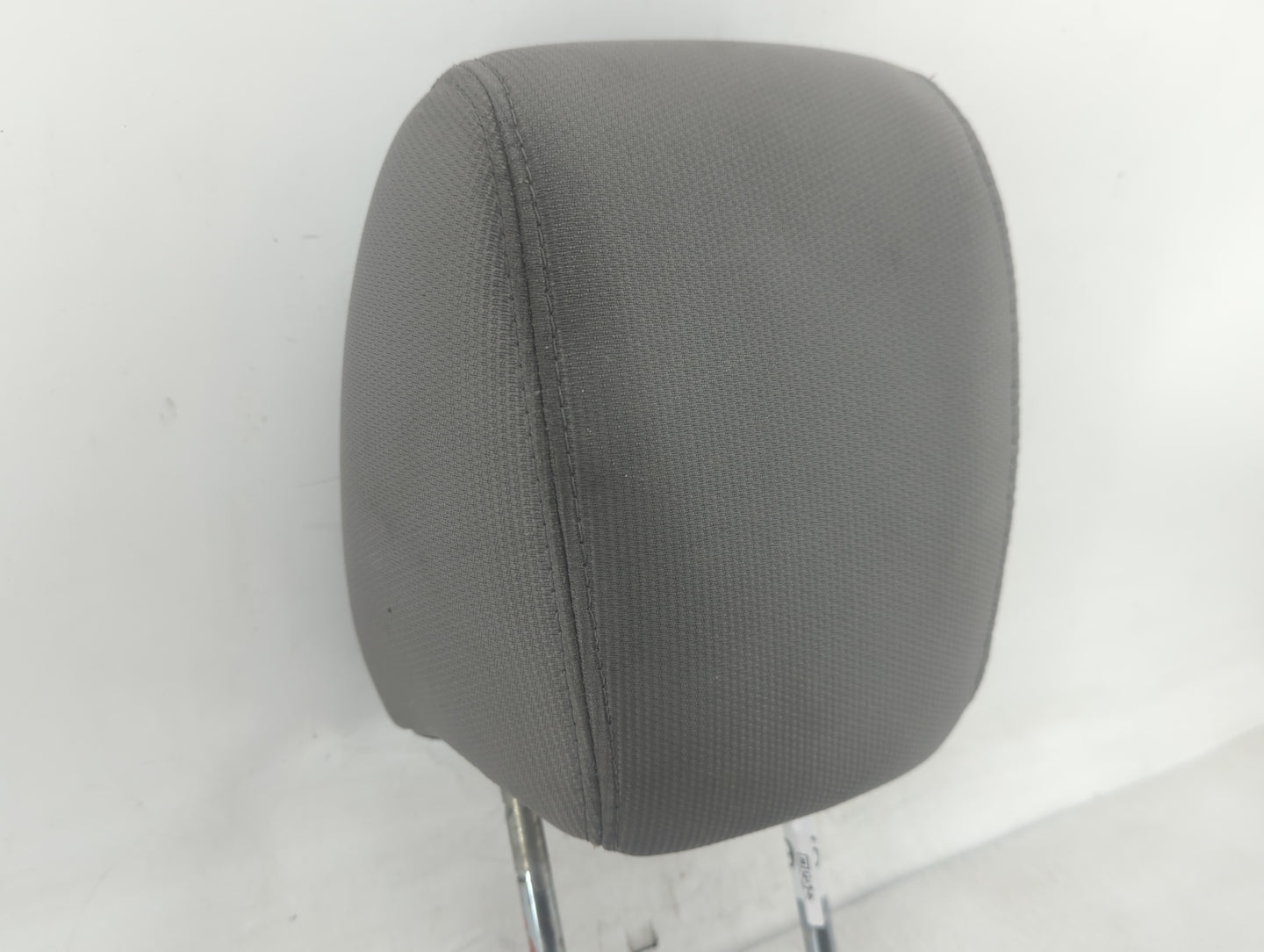 2009-2011 Gmc Acadia Headrest Head Rest Rear Center Seat Fits Fits 2009 2010 2011 OEM Used Auto Parts - Oemusedautoparts1.co