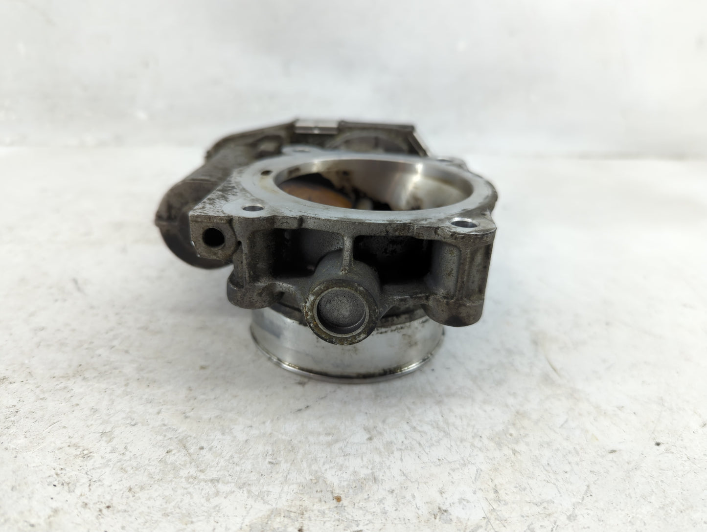 2007-2011 Gmc Acadia Throttle Body Fits Fits 2007 2008 2009 2010 2011 OEM Used Auto Parts - Oemusedautoparts1.com
