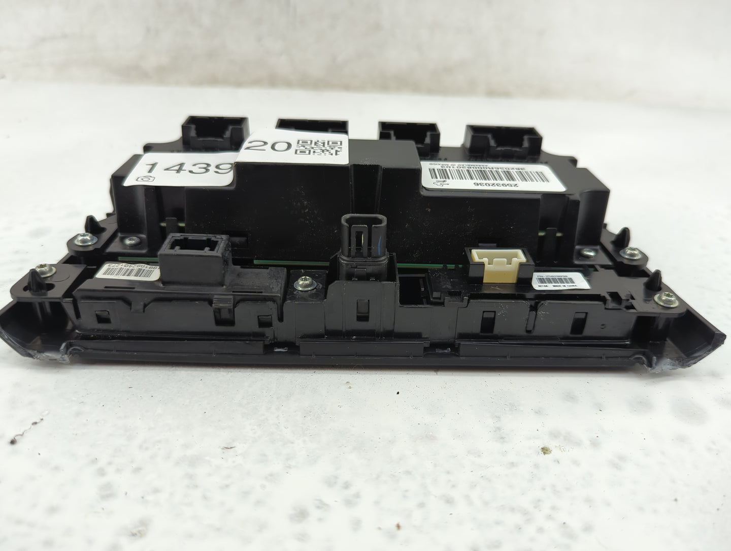 2007-2012 Gmc Acadia Climate Control Module Temperature AC/Heater Replacement P/N:25932036 Fits Fits 2007 2008 2009 2010 201