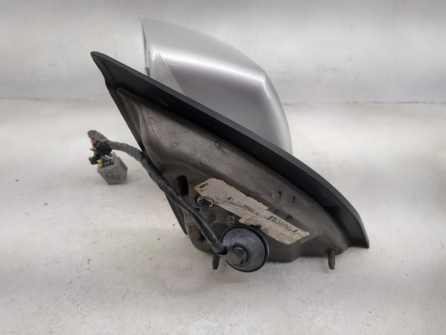 2009 Gmc Acadia Driver Side View Mirror - Left Door Mirror OEM Used - Oemusedautoparts1.com