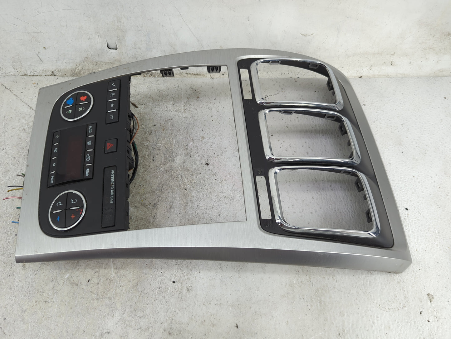 2007-2012 Gmc Acadia Climate Control Module Temperature AC/Heater Replacement P/N:20778599 25828898 Fits OEM Used Auto Parts