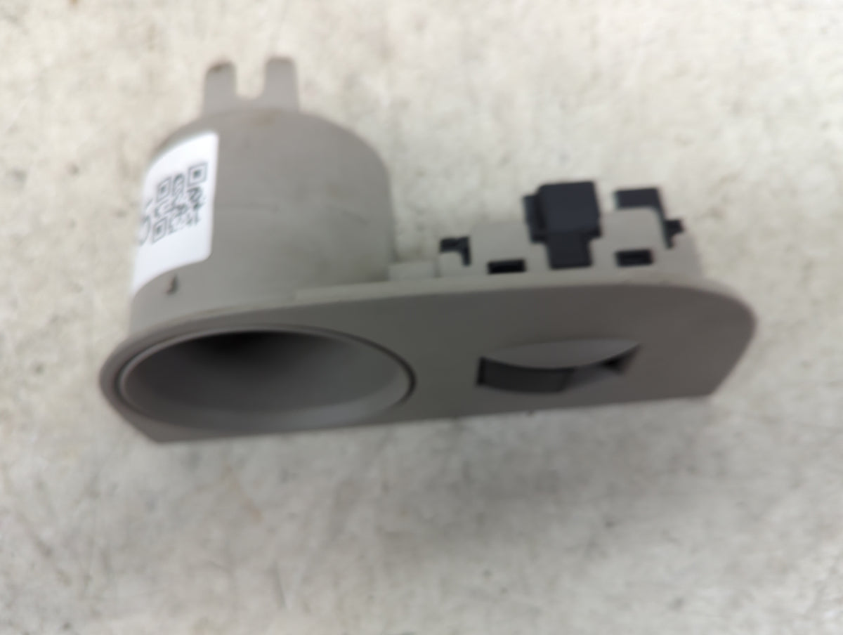 2007-2017 Gmc Acadia Passenger Right Power Window Switch - Oemusedautoparts1.com