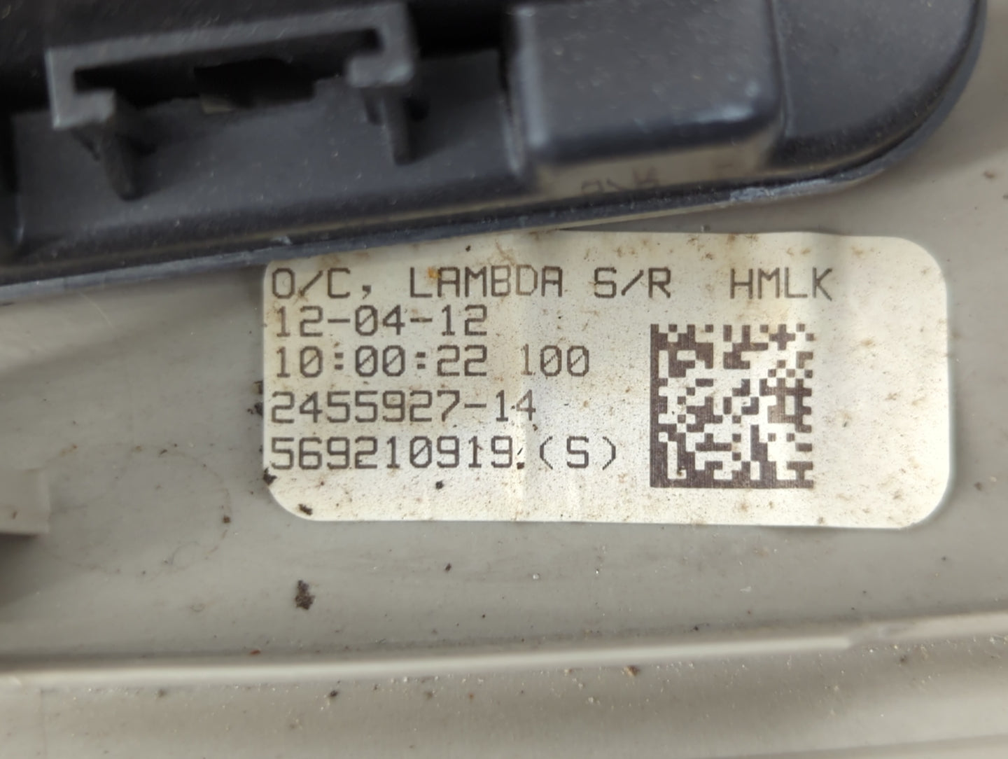 2009 Gmc Acadia Overhead Roof Console Beige - Oemusedautoparts1.com