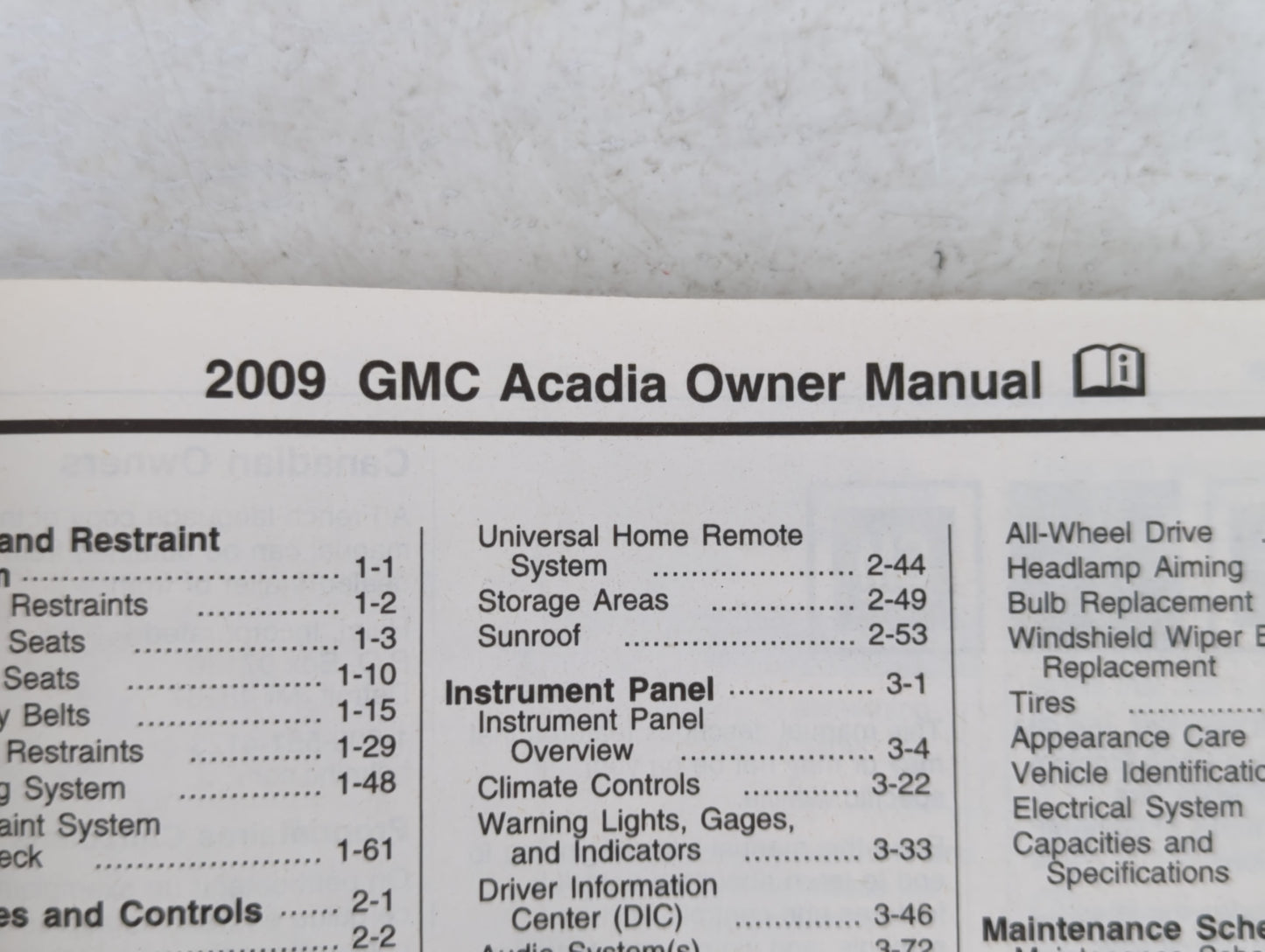 2009 Gmc Acadia Owners Manual Book Guide P/N:15919282 OEM Used Auto Parts - Oemusedautoparts1.com