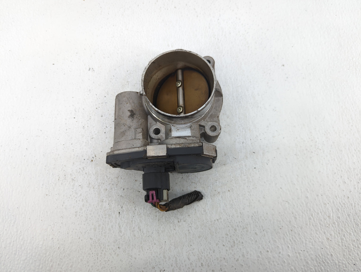 2007-2011 Gmc Acadia Throttle Body P/N:995AA 0587C Fits Fits 2007 2008 2009 2010 2011 OEM Used Auto Parts - Oemusedautoparts