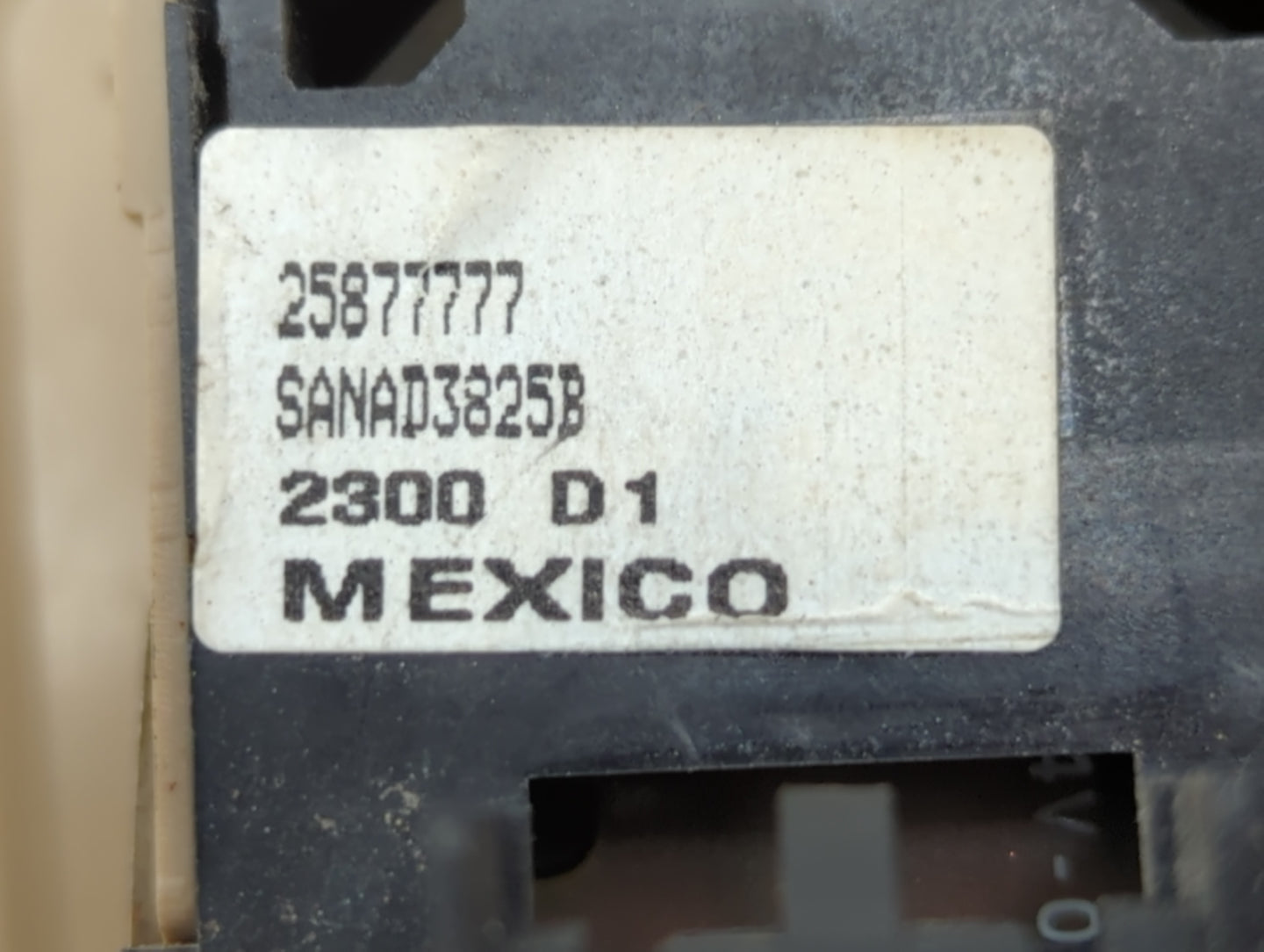 2007-2017 Gmc Acadia Master Power Window Switch Replacement Driver Side Left P/N:25995484 20945224 Fits OEM Used Auto Parts 