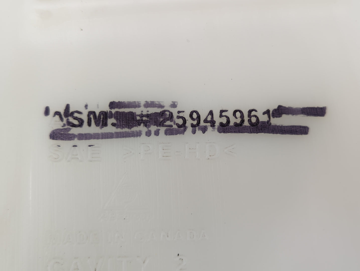2007-2009 Gmc Acadia Windshield Washer Fluid Reservoir Bottle Oem - Oemusedautoparts1.com