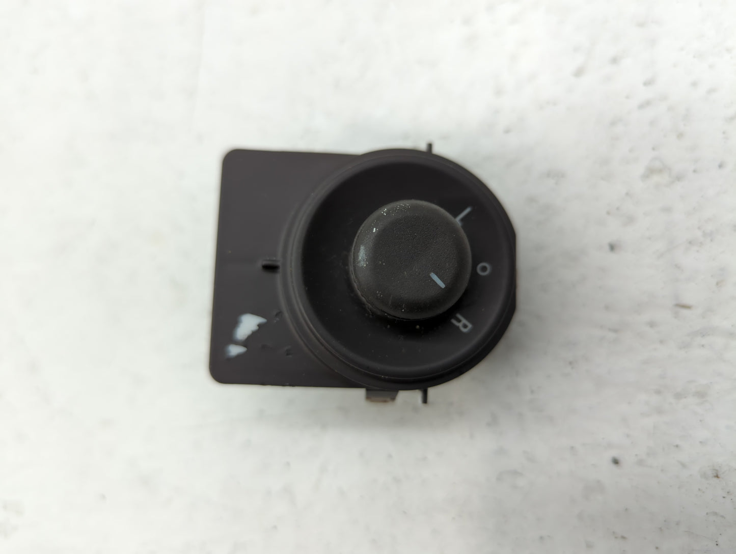 2007-2009 Gmc Acadia Master Power Window Switch Replacement Driver Side Left P/N:20998954 321852 Fits Fits 2007 2008 2009 OE