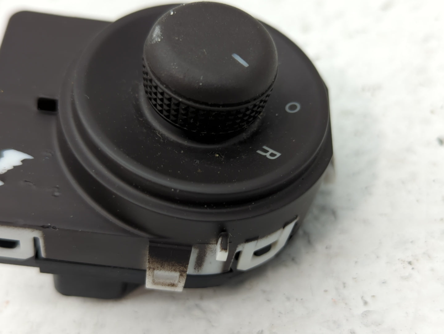 2007-2009 Gmc Acadia Master Power Window Switch Replacement Driver Side Left P/N:20998954 321852 Fits Fits 2007 2008 2009 OE