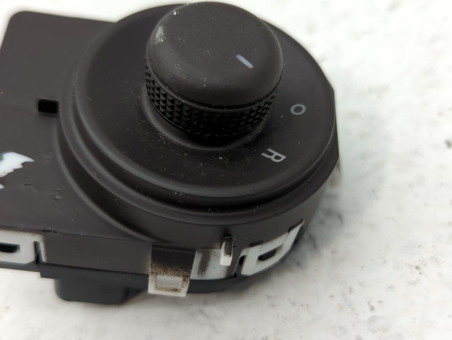 2007-2009 Gmc Acadia Master Power Window Switch Replacement Driver Side Left P/N:20998954 321852 Fits Fits 2007 2008 2009 OE