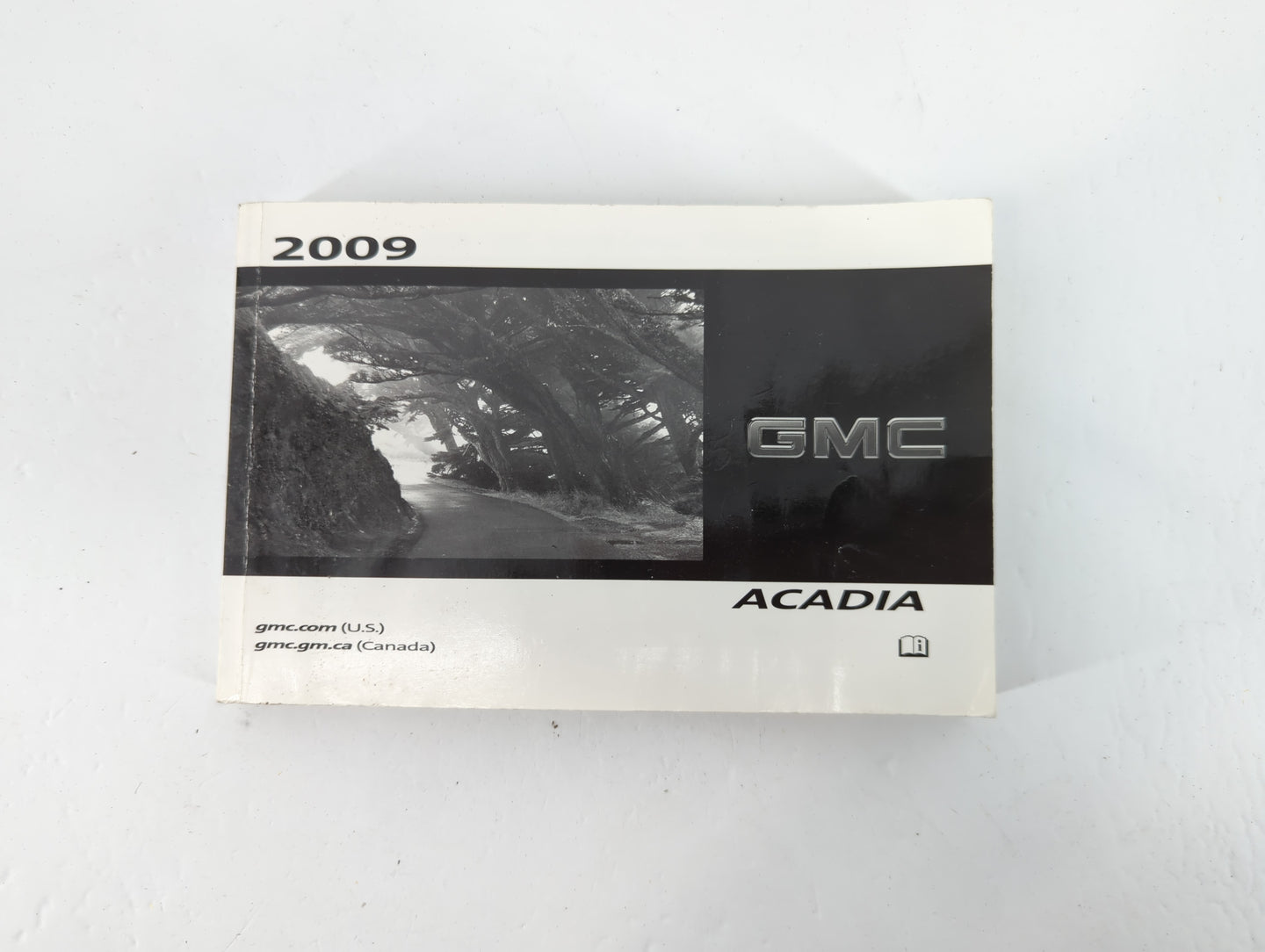 2009 Gmc Acadia Owners Manual Book Guide P/N:15919282 A OEM Used Auto Parts - Oemusedautoparts1.com