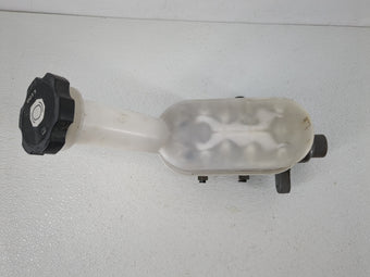 compare product 2009-2017 Gmc Acadia Brake Master Cylinder