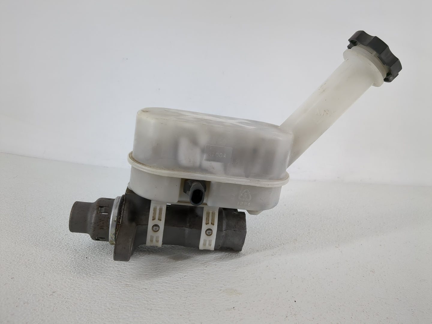 2009-2017 Gmc Acadia Brake Master Cylinder - Oemusedautoparts1.com