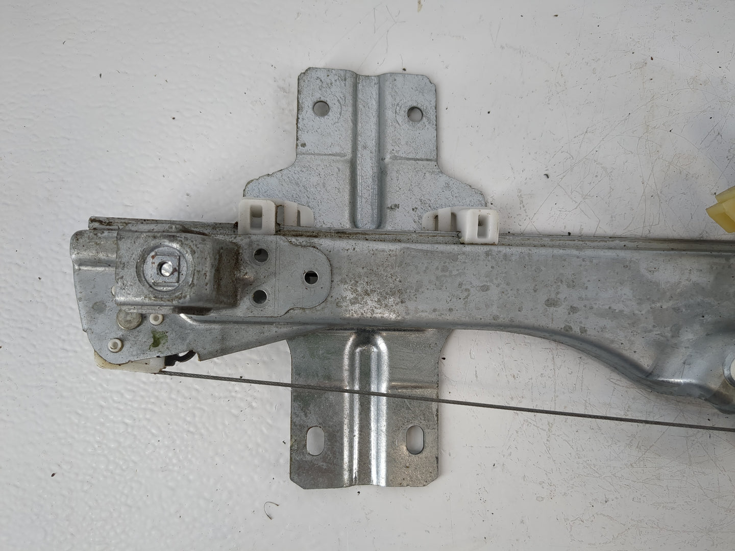 2007-2012 Gmc Acadia Passenger Rear Right Power Window Motor - Oemusedautoparts1.com