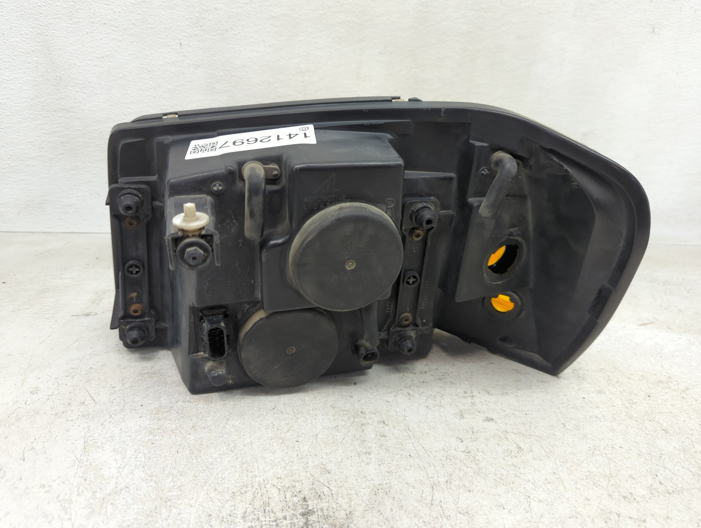 2002-2009 Gmc Envoy Passenger Right Oem Head Light Headlight Lamp 1412697 - Oemusedautoparts1.com