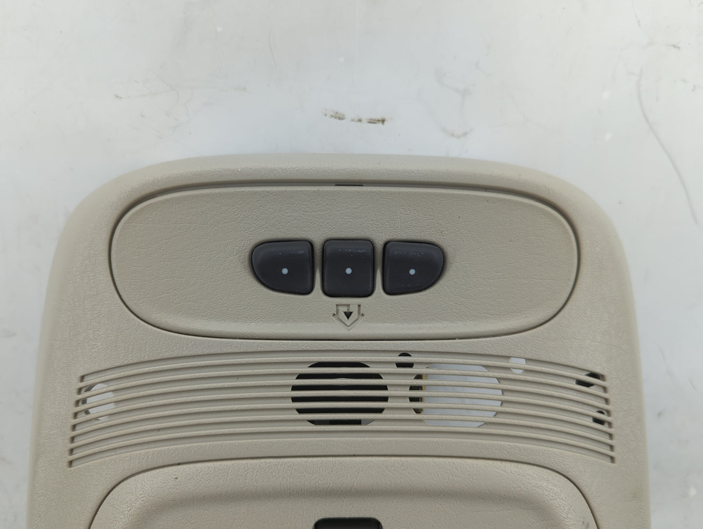2005-2009 Gmc Envoy Overhead Roof Console 1412788 - Oemusedautoparts1.com