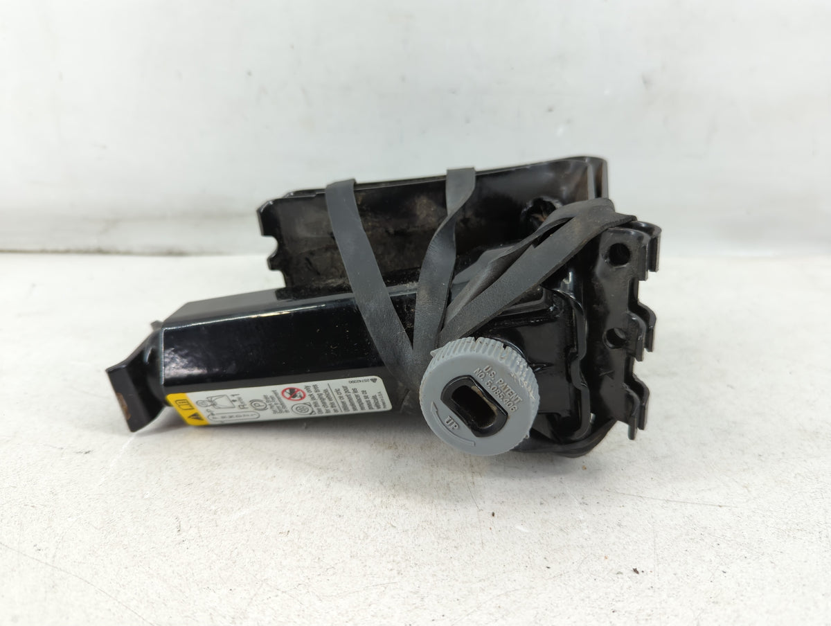 2009 Gmc Envoy Rainier Spare Tire Carrier Jack - Oemusedautoparts1.com
