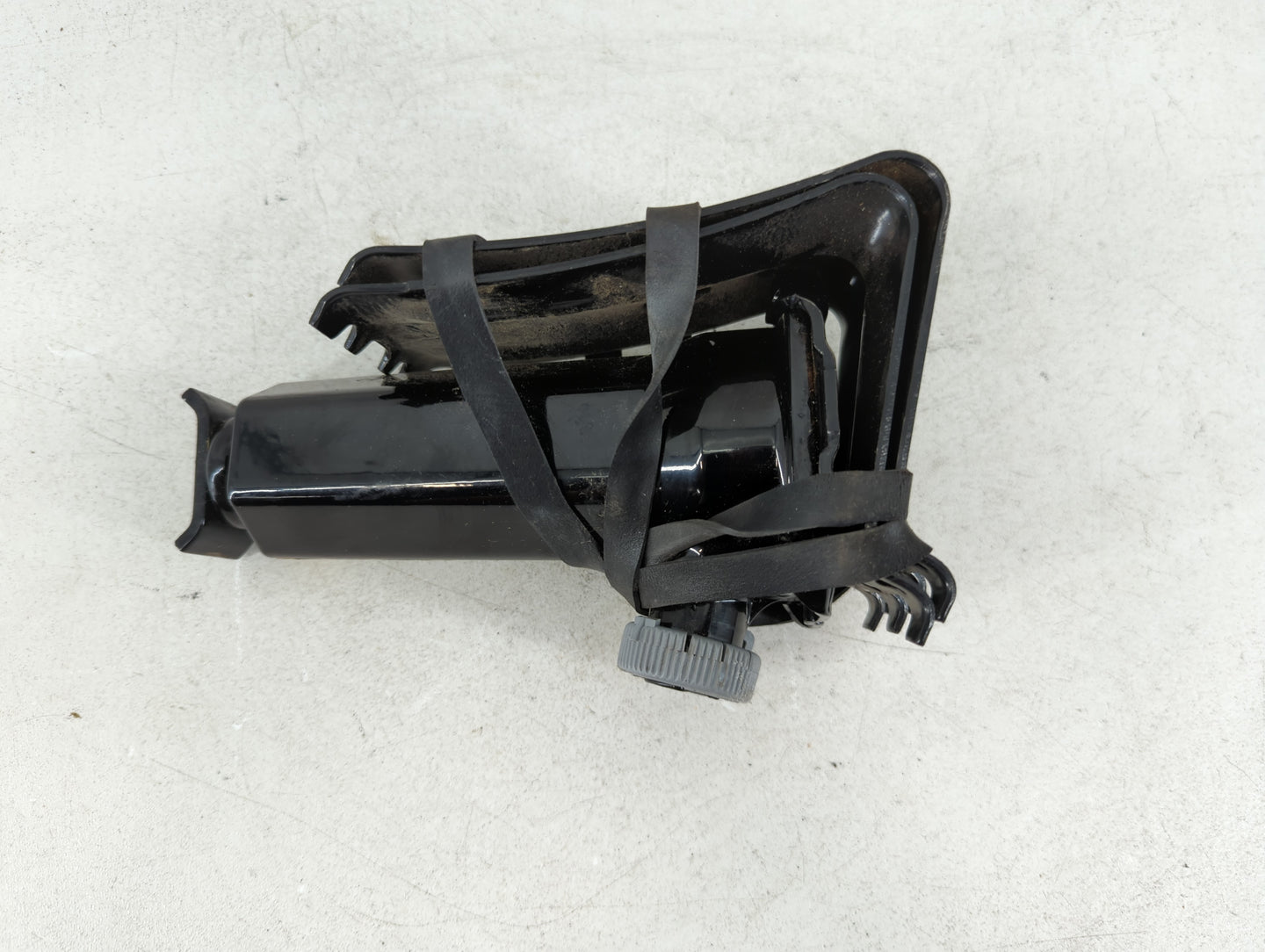 2009 Gmc Envoy Rainier Spare Tire Carrier Jack - Oemusedautoparts1.com