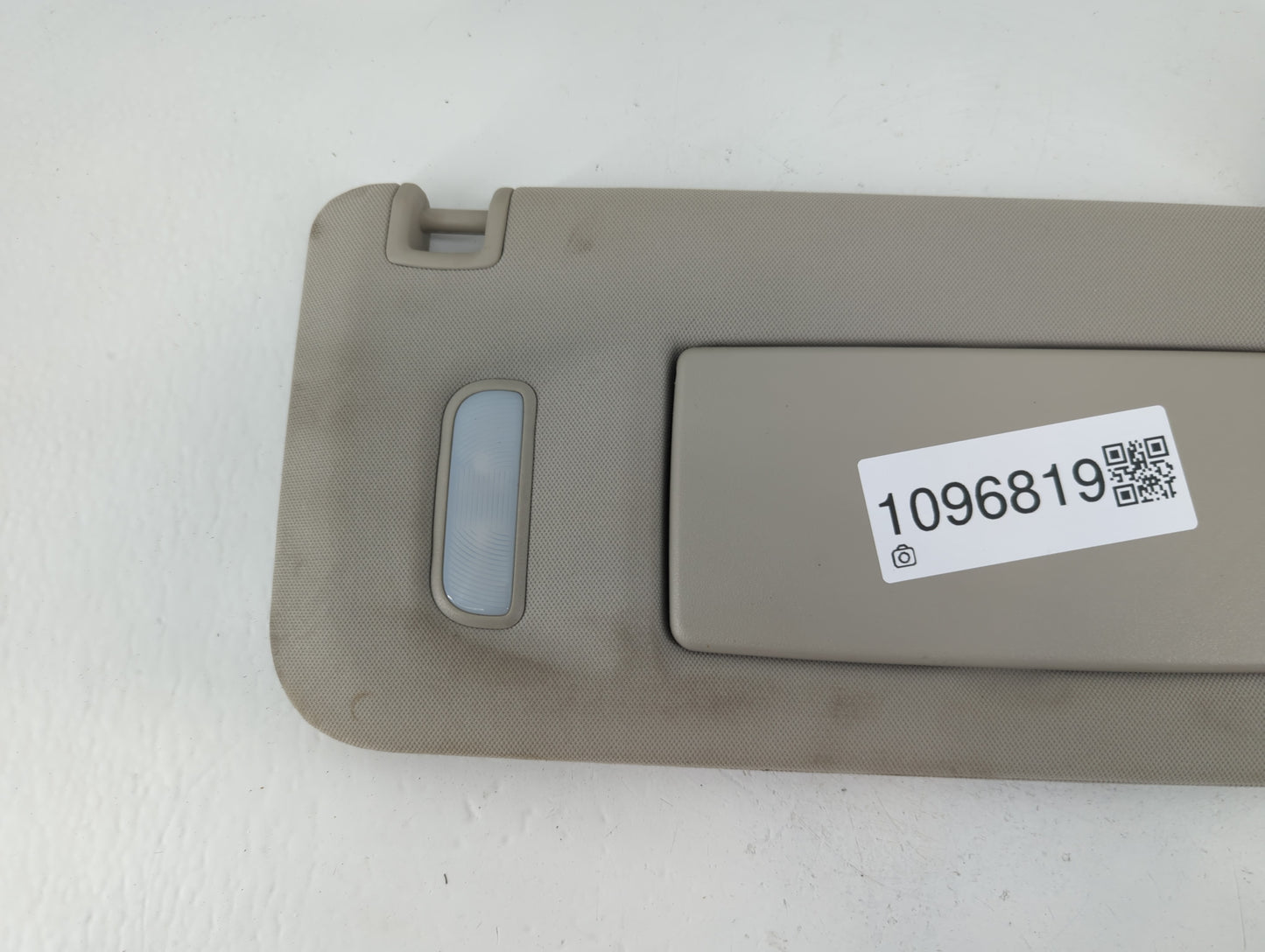 2007-2013 Gmc Sierra 1500 Sun Visor Shade Replacement Passenger Right Mirror Fits Fits 2007 2008 2009 2010 2011 2012 2013 20