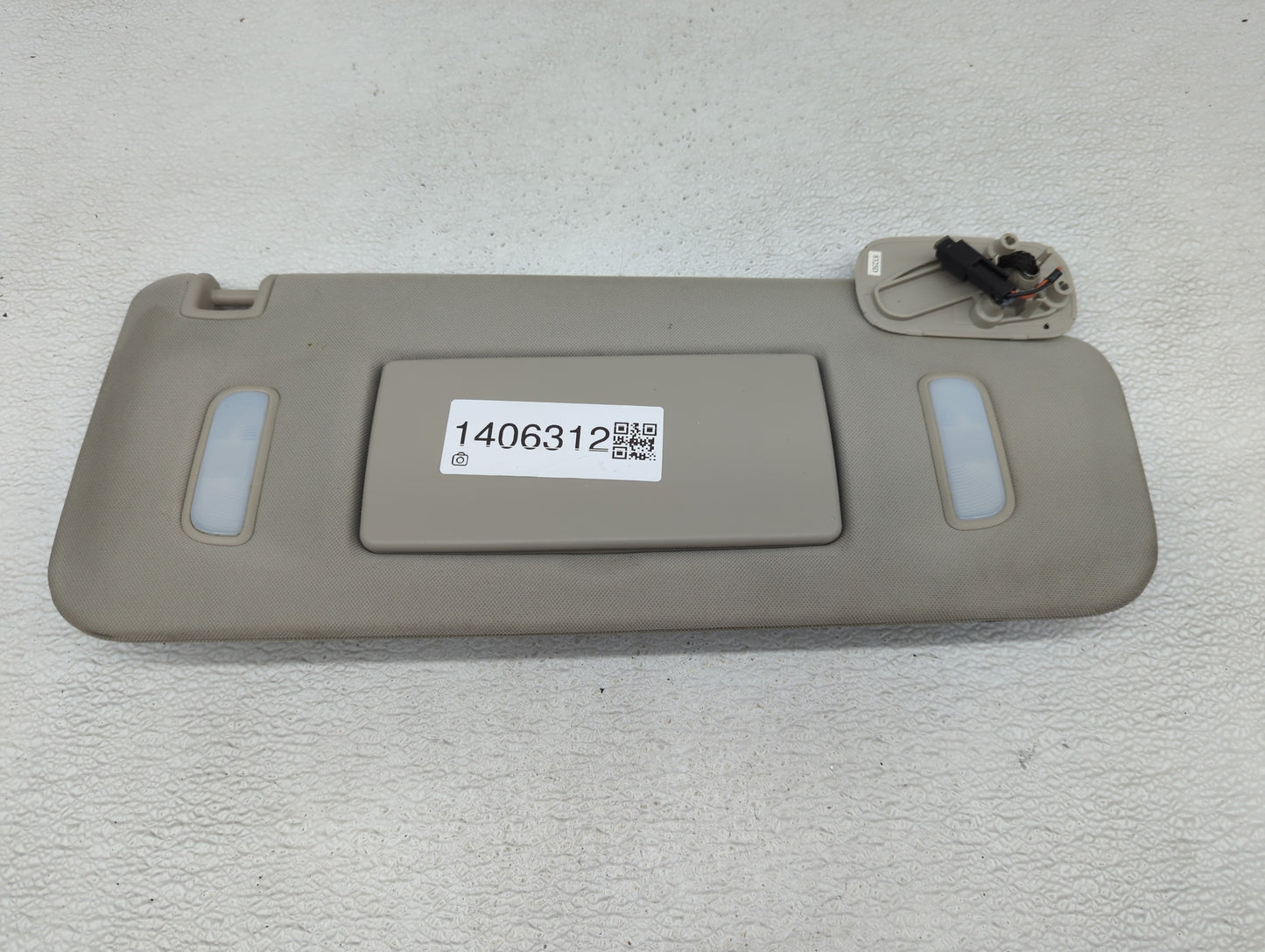 2007-2013 Gmc Sierra 1500 Sun Visor Shade Replacement Passenger Right Mirror Fits Fits 2007 2008 2009 2010 2011 2012 2013 20
