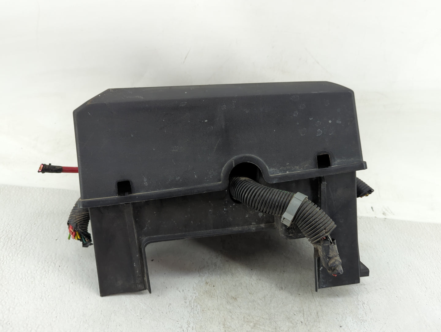 2007-2009 Gmc Sierra 1500 Fusebox Fuse Box Panel Relay Module Fits Fits 2007 2008 2009 OEM Used Auto Parts - Oemusedautopart