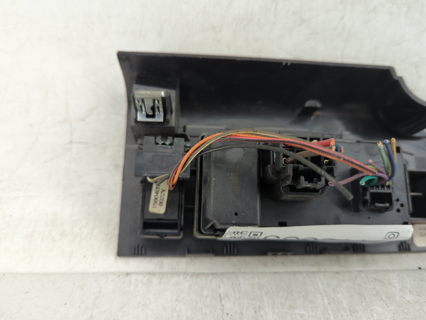 2009 Gmc Sierra 1500 Master Power Window Switch Replacement Driver Side Left P/N:25845693 Fits OEM Used Auto Parts - Oemused