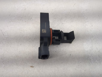 compare product 2009-2013 Gmc Sierra 1500 Mass Air Flow Meter Maf 1485687
