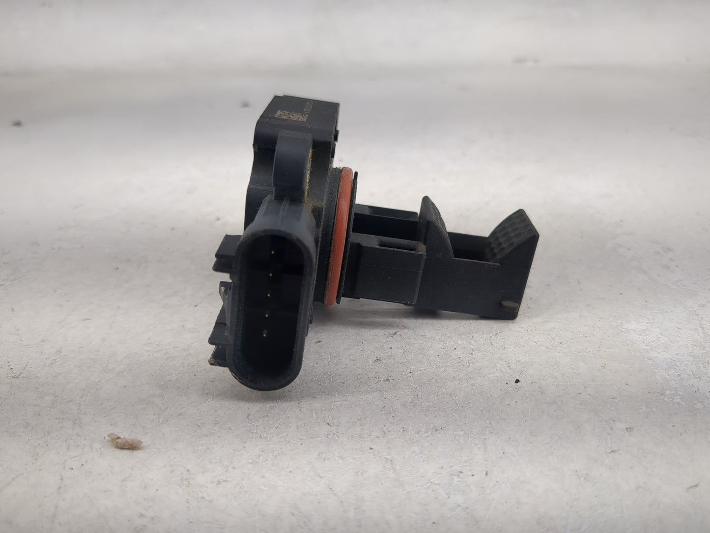 2009-2013 Gmc Sierra 1500 Mass Air Flow Meter Maf 1485687 - Oemusedautoparts1.com