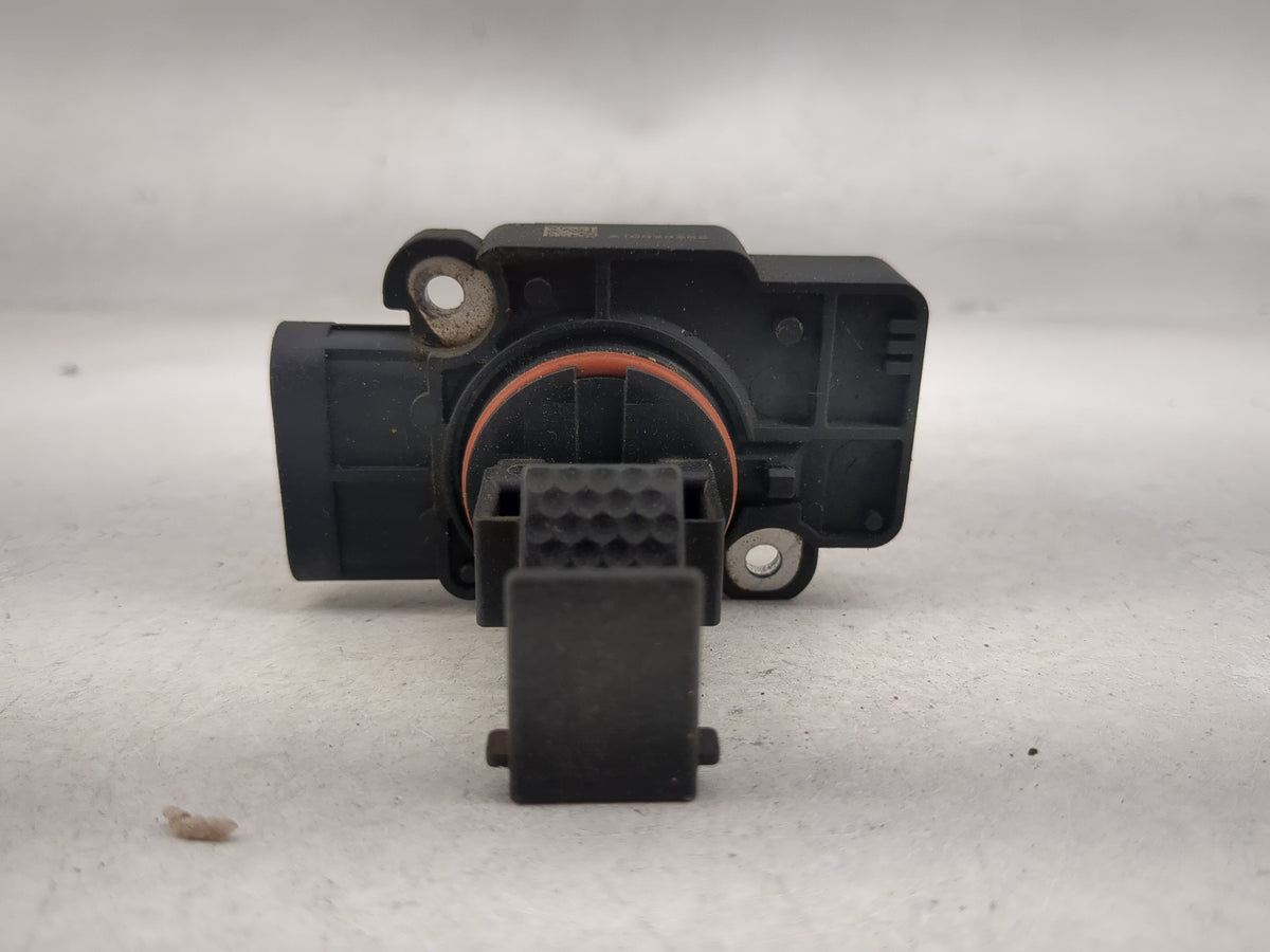 2009-2013 Gmc Sierra 1500 Mass Air Flow Meter Maf Sensor 1485687 - Oemusedautoparts1.com