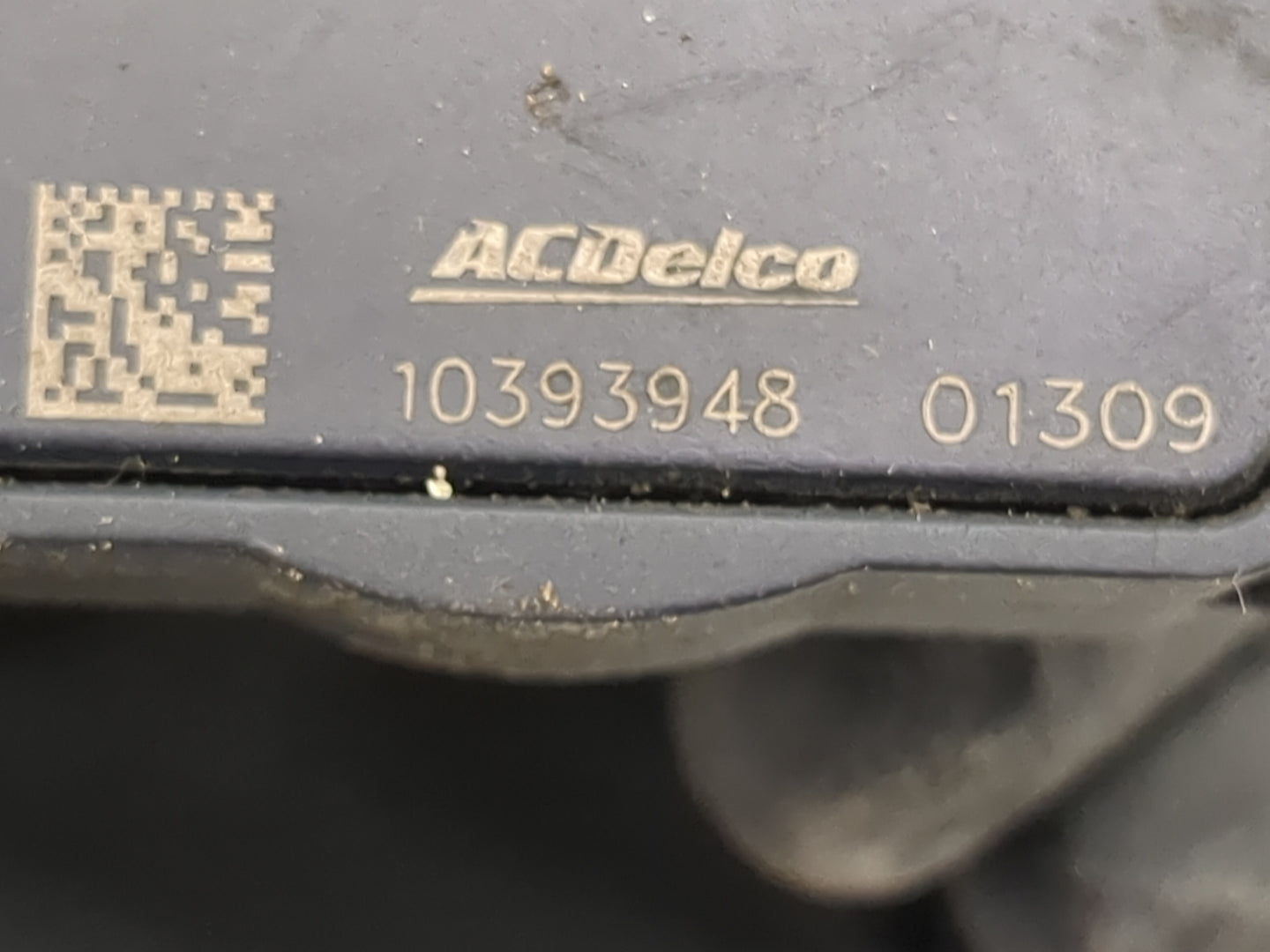 2009-2013 Gmc Sierra 1500 Mass Air Flow Meter Maf 1485687 - Oemusedautoparts1.com