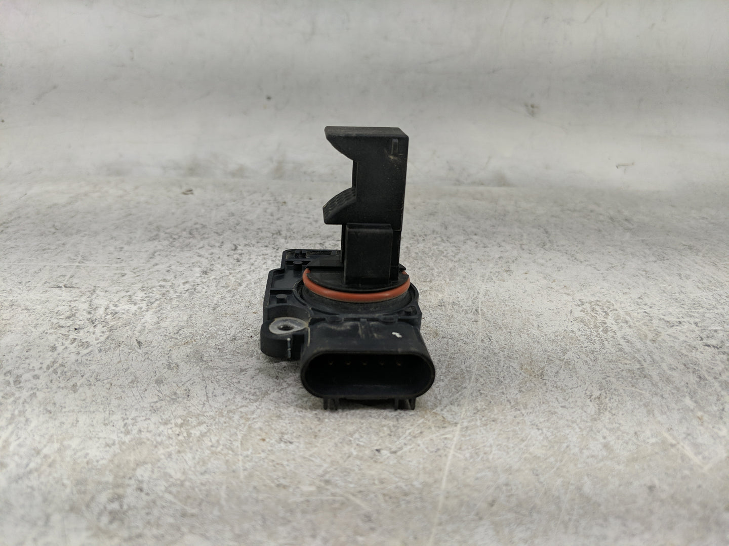 2009-2013 Gmc Sierra 1500 Mass Air Flow Meter Maf 1486446 - Oemusedautoparts1.com