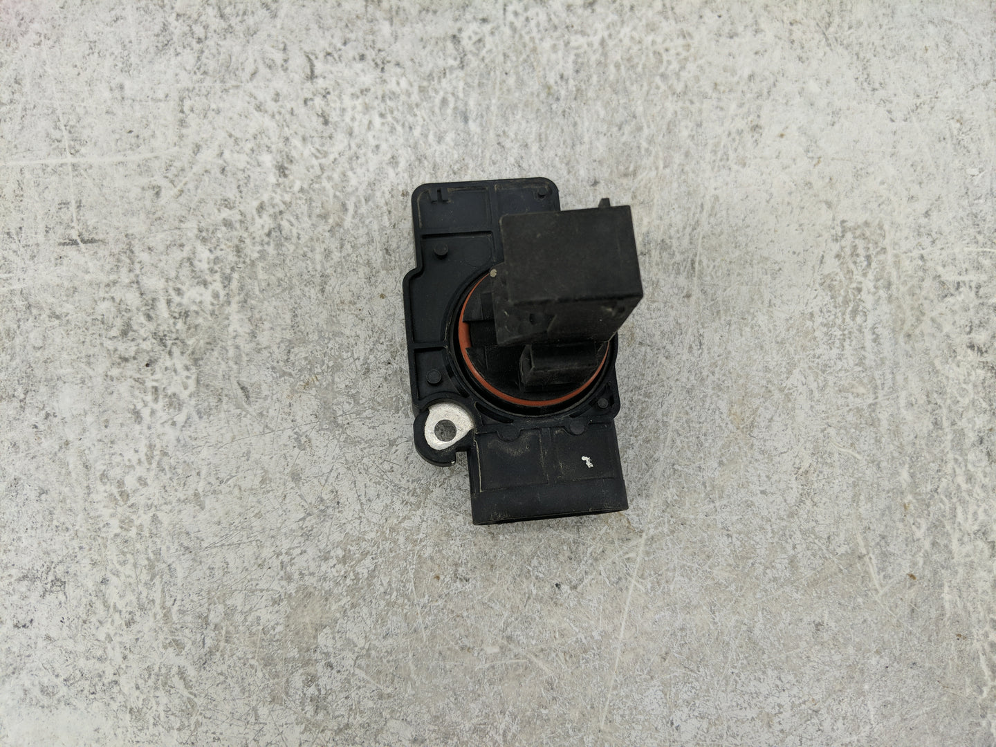 2009-2013 Gmc Sierra 1500 Mass Air Flow Meter Maf 1486446 - Oemusedautoparts1.com