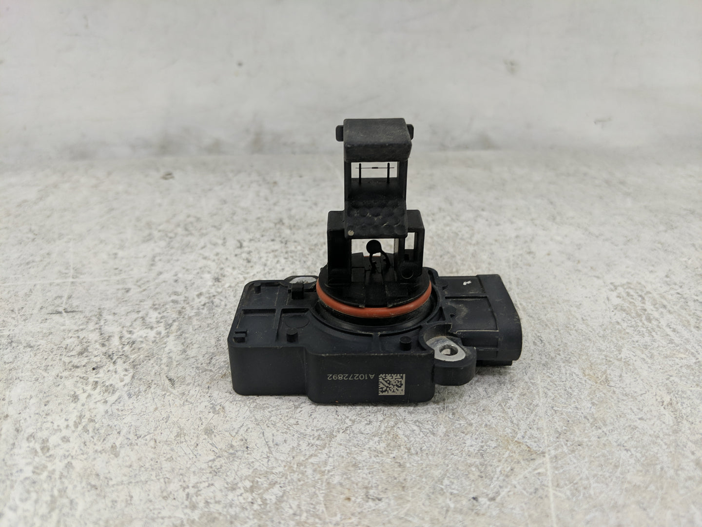 2009-2013 Gmc Sierra 1500 Mass Air Flow Meter Maf 1486446 - Oemusedautoparts1.com