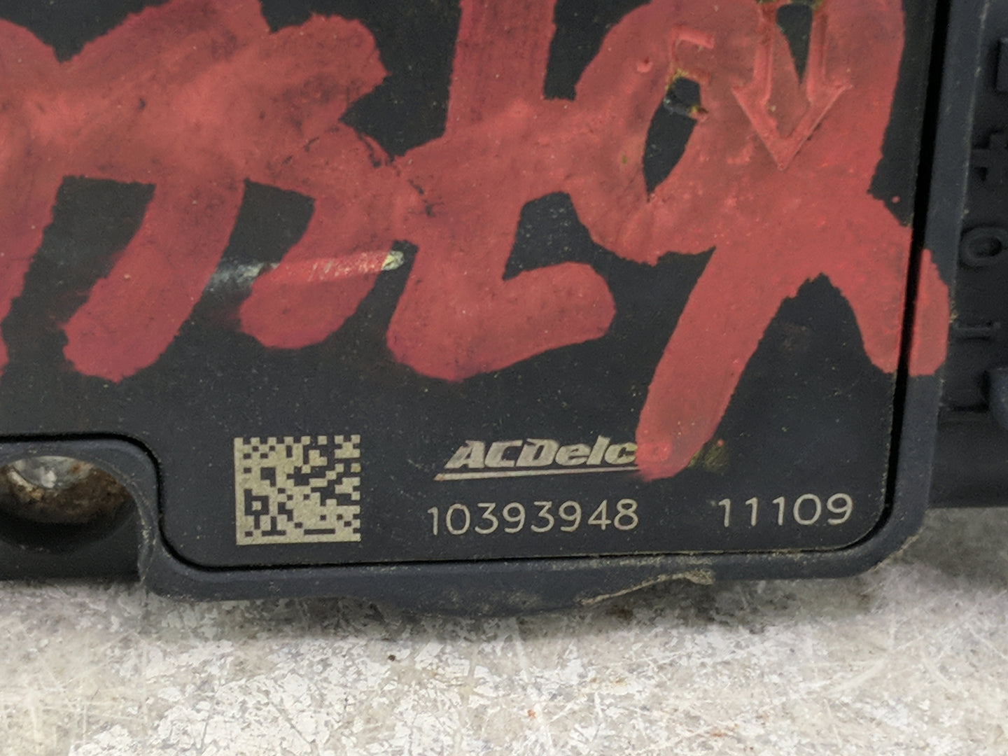 2009-2013 Gmc Sierra 1500 Mass Air Flow Meter Maf 1486446 - Oemusedautoparts1.com