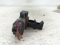 2009-2013 Gmc Sierra 1500 Mass Air Flow Meter Maf 1487827 - Oemusedautoparts1.com