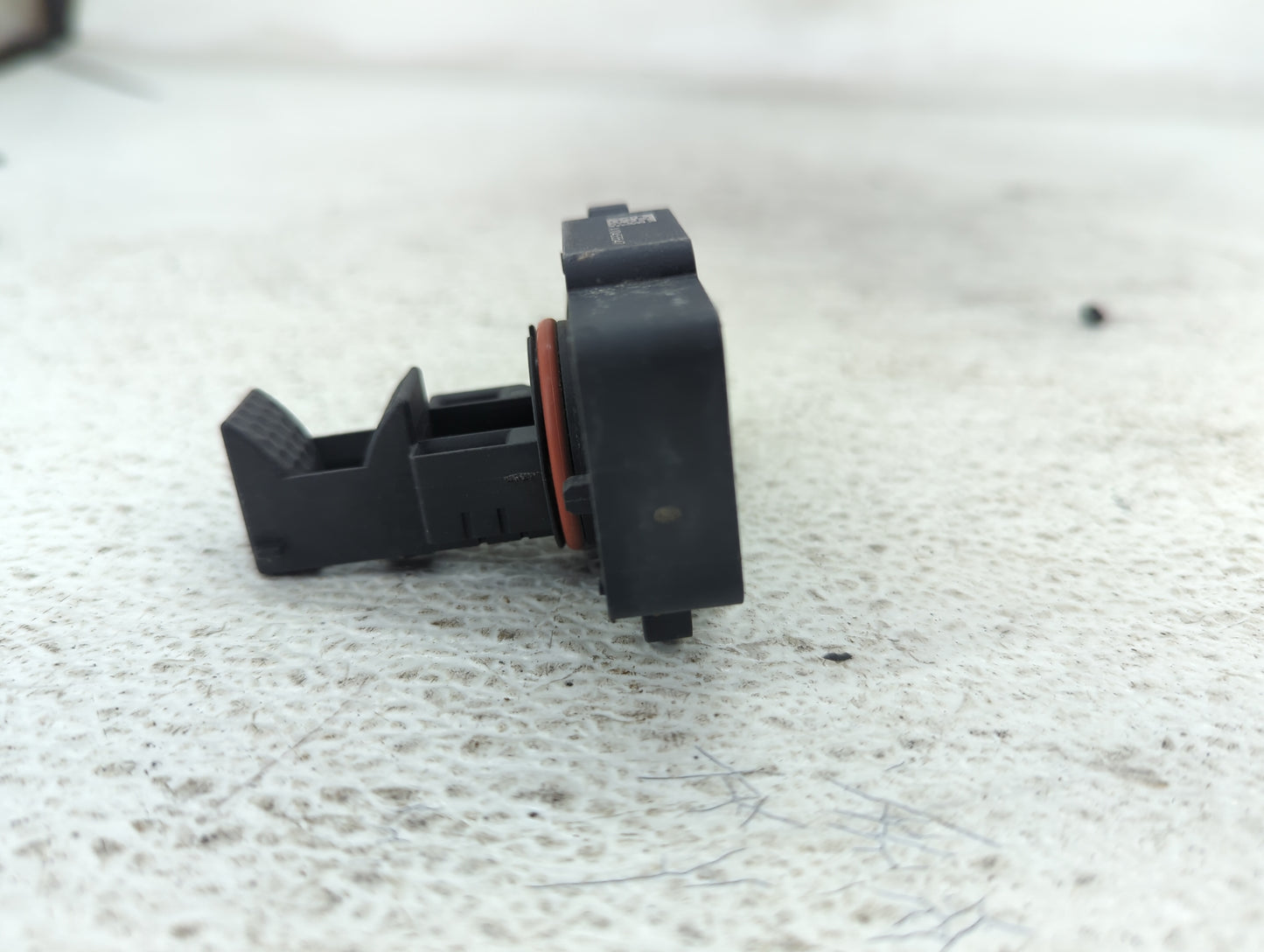 2009-2013 Gmc Sierra 1500 Mass Air Flow Meter Maf 1487827 - Oemusedautoparts1.com
