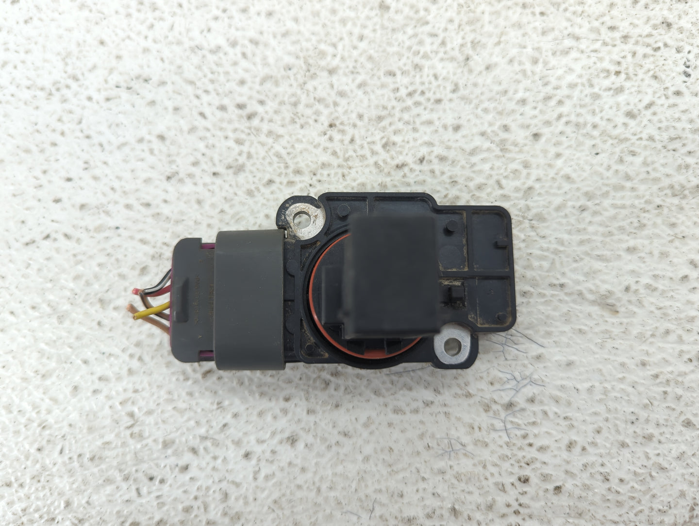 2009-2013 Gmc Sierra 1500 Mass Air Flow Meter Maf 1487855 - Oemusedautoparts1.com