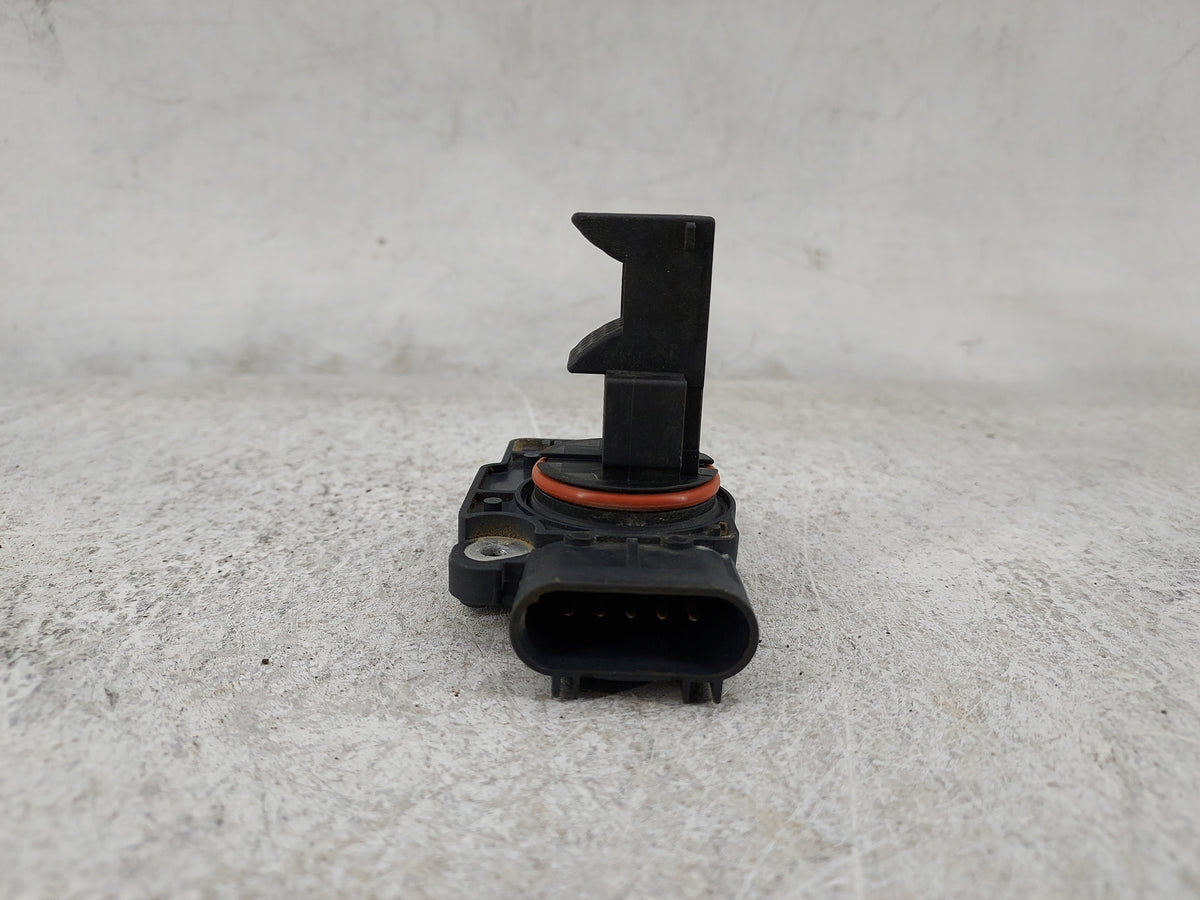 2009-2013 Gmc Sierra 1500 Mass Air Flow Meter Maf Sensor 1488039 - Oemusedautoparts1.com