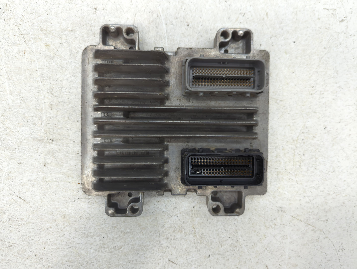 2009 Gmc Sierra 1500 PCM Engine Control Computer ECU ECM PCU OEM P/N:12630500 Fits Fits 2010 OEM Used Auto Parts - Oemusedau