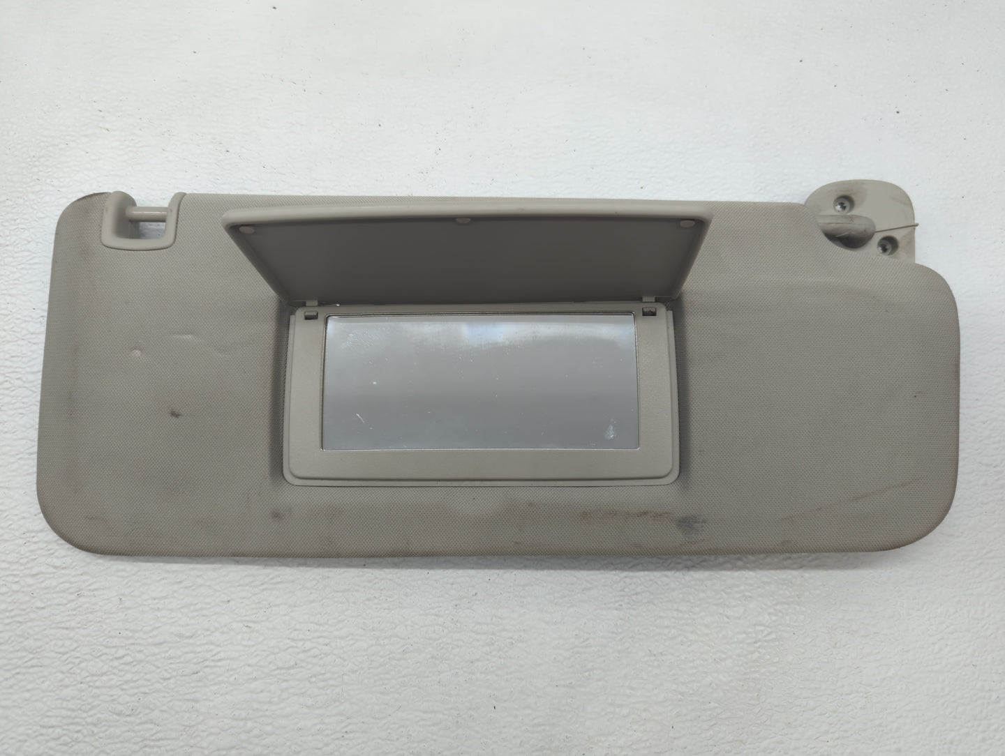 2007-2013 Gmc Sierra 1500 Sun Visor Shade Replacement Driver Left Mirror Fits Fits 2007 2008 2009 2010 2011 2012 2013 2014 O