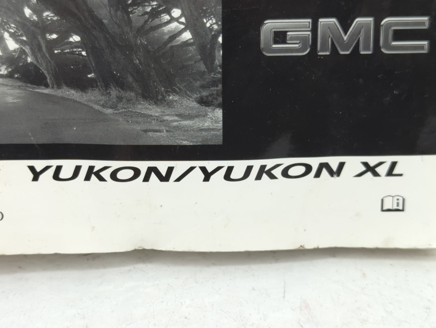 2009 Gmc Yukon Owners Manual Book Guide OEM Used Auto Parts - Oemusedautoparts1.com
