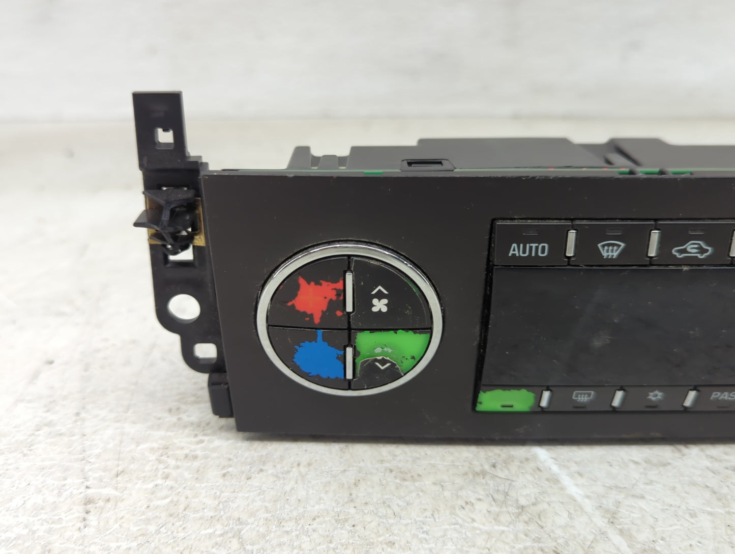 2007-2011 Gmc Yukon Climate Control Module Temperature AC/Heater Replacement P/N:25928676 Fits Fits 2007 2008 2009 2010 2011