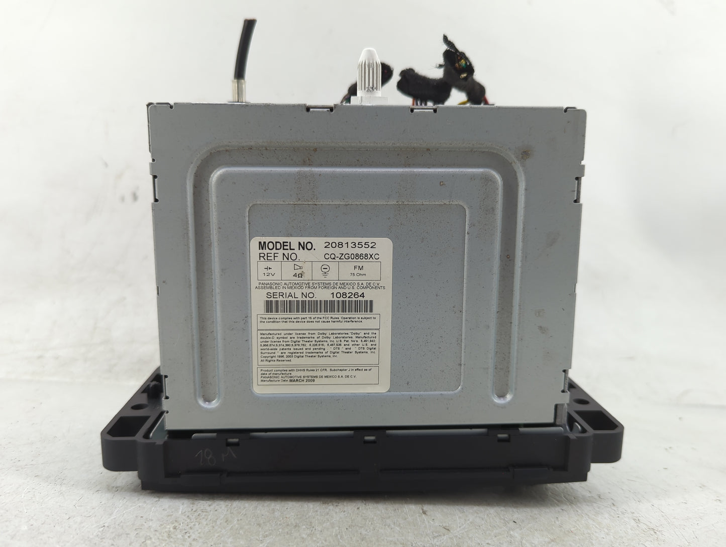 2009 Gmc Yukon Radio AM FM Cd Player Receiver Replacement P/N:20813552 Fits OEM Used Auto Parts - Oemusedautoparts1.com